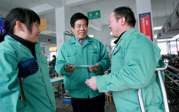 【2012年度中国好人】“好老板”李培华：为残疾人撑起一片天