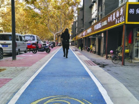 连云港50余条道路今年年底完成人行道“美容”
