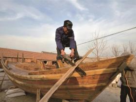 文明实践·时代新风|海边，那条穿越两千年历史的木船