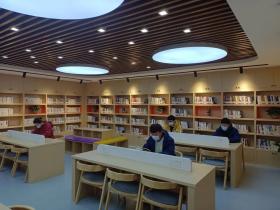 文明实践·时代新风︱连云港市首次评出69家“星级职工书屋”